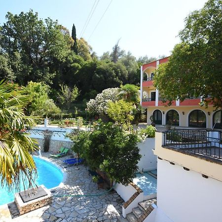 Callisto Beach Hotel リアパデス エクステリア 写真