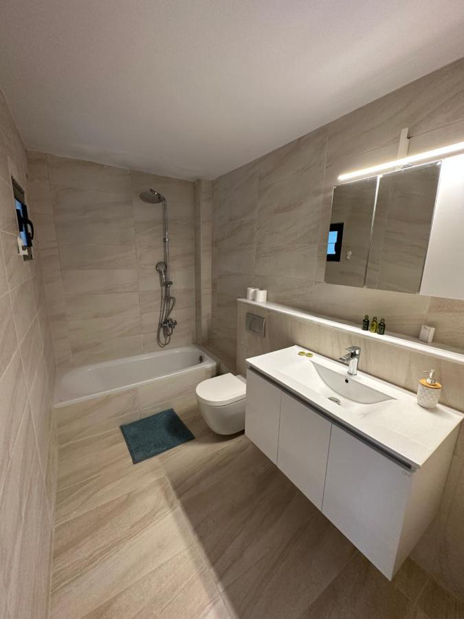 Callisto Beach Hotel リアパデス エクステリア 写真